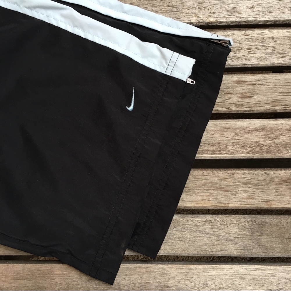 Nike Joggers - Picture 4 of 5